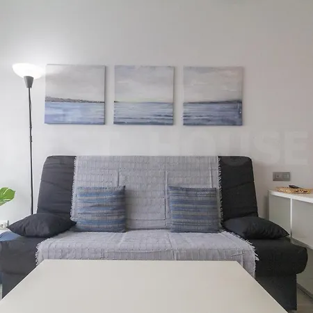 Moderno Estudio Con Terraza En Canteras Daire