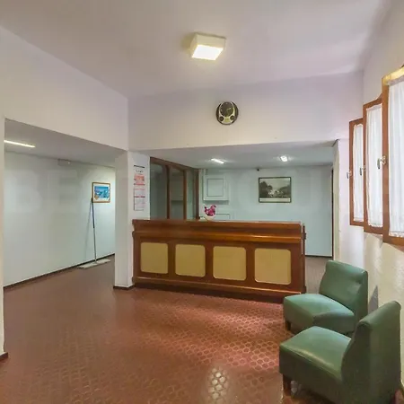 Daire Moderno Estudio Con Terraza En Canteras *