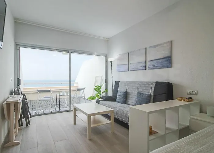 Moderno Estudio Con Terraza En Canteras *